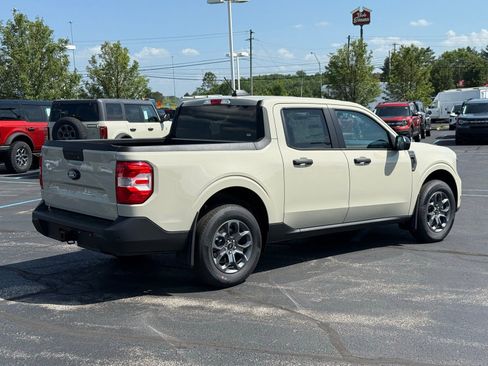 New 2025 Ford Maverick XLT w/ XLT Luxury Package image 5