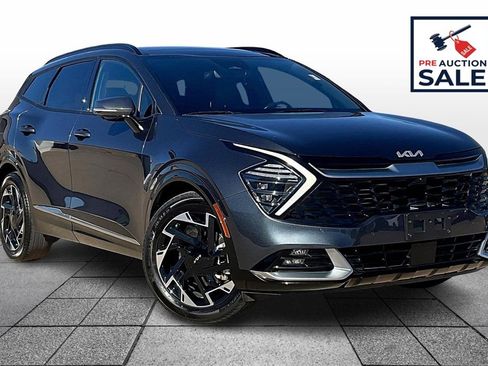 Certified 2024 Kia Sportage SX image 2