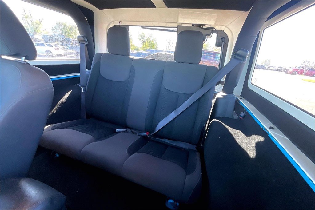 Used 2017 Jeep Wrangler Sport AWD/4WD image 23