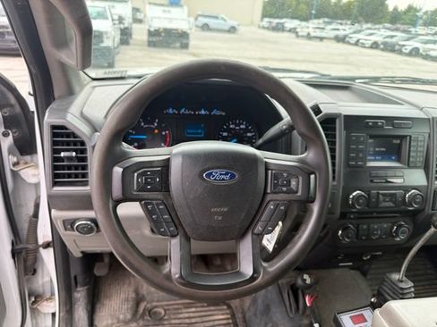 Used 2017 Ford F550 4x4 Crew Cab Super Duty image 20