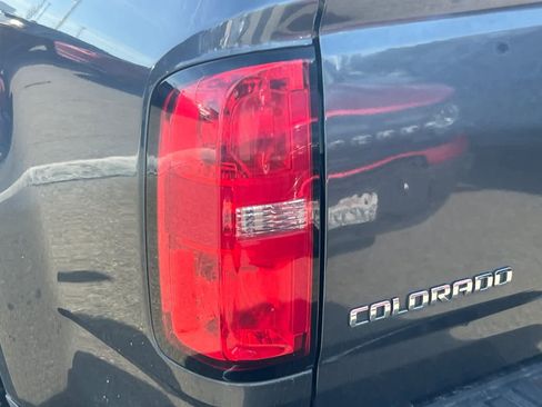 Used 2017 Chevrolet Colorado W/T w/ Custom Special Edition RWD image 20