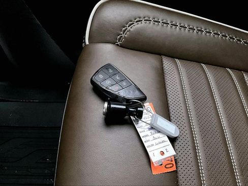 Used 2026 GMC Yukon XL Denali Ultimate w/ LPO, Floor Liner Package AWD/4WD image 14
