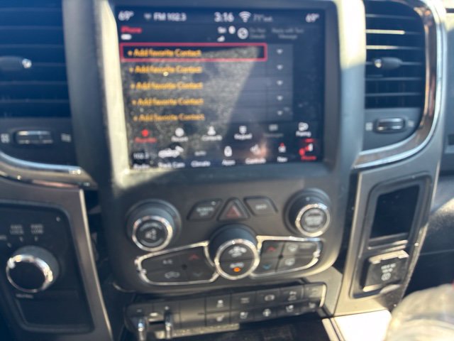 Used 2018 RAM 2500 Laramie w/ Sport Appearance Group AWD/4WD image 18