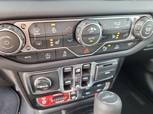 New 2026 Jeep Gladiator Rubicon AWD/4WD image 14