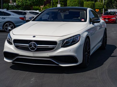 Used 2015 Mercedes-Benz S 63 AMG 4MATIC Coupe image 4
