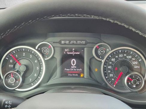 New 2026 RAM 1500 Lone Star AWD/4WD image 11