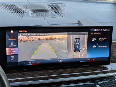 Used 2023 BMW X7 xDrive40i w/ Executive Package image 21