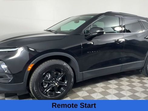 Used 2023 Chevrolet Blazer LT w/ Midnight/Sport Edition image 8