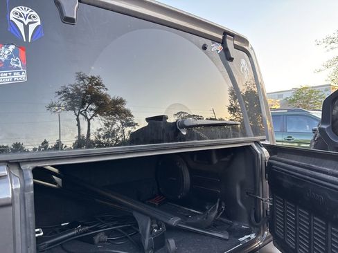 Used 2021 Jeep Wrangler Unlimited Rubicon 4xe w/ Steel Bumper Group AWD/4WD image 31