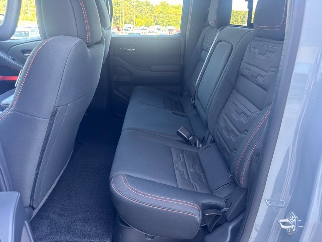 Used 2025 Nissan Frontier Pro-X w/ Pro Convenience Package RWD image 11
