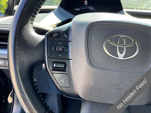 Used 2023 Toyota Prius LE FWD image 14