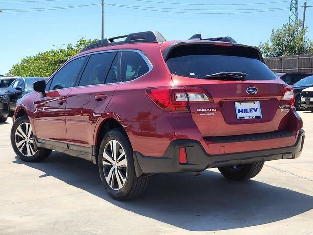 Used 2018 Subaru Outback 2.5i Limited AWD/4WD image 3