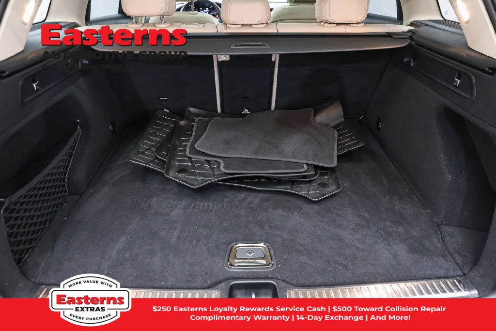 Used 2022 Mercedes-Benz GLC 300 4MATIC w/ Multimedia Package Lite image 10
