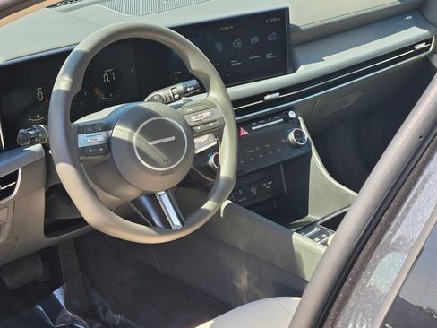 Certified 2025 Hyundai Sonata SEL FWD image 30
