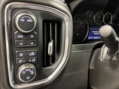 Used 2021 Chevrolet Silverado 1500 RST AWD/4WD image 21