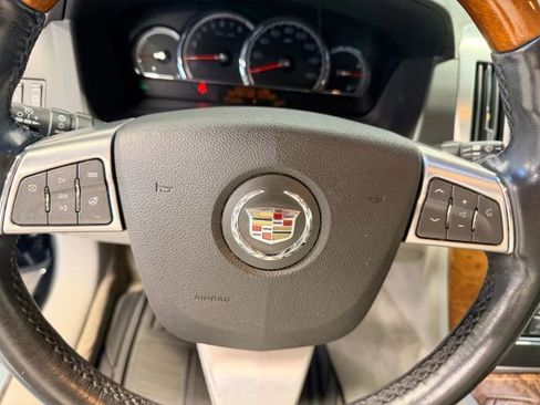 Used 2011 Cadillac STS image 9