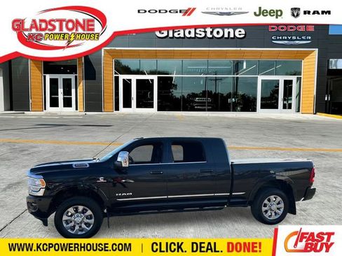 Used 2023 RAM 3500 Limited image 1