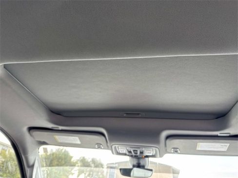 Used 2021 GMC Sierra 1500 Denali w/ Denali Ultimate Package image 13