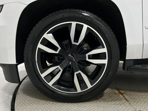 Used 2018 Chevrolet Tahoe Premier image 43