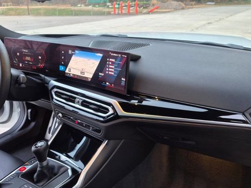 Used 2024 BMW M2 w/ Lighting Package image 84