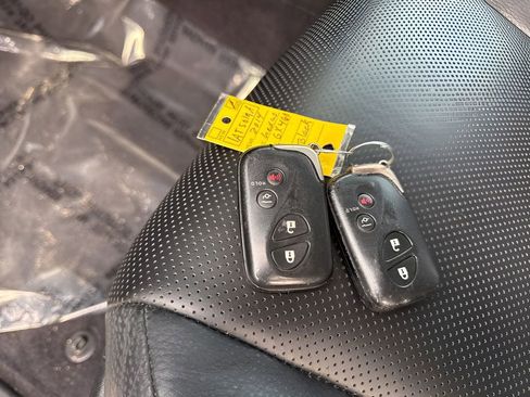 Used 2014 Lexus GX 460 w/ Premium Package image 37