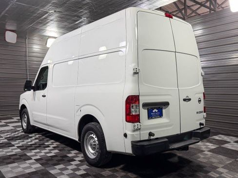 Used 2018 Nissan NV 2500 S image 7