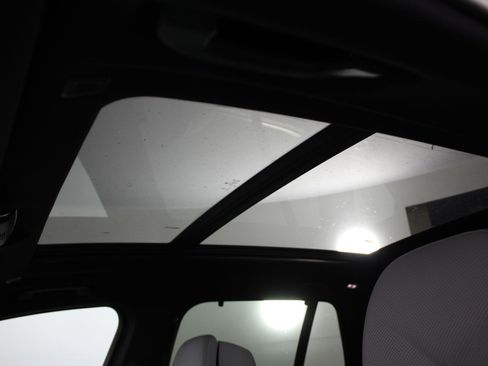 New 2026 BMW X5 sDrive40i w/ Climate Comfort Package image 13