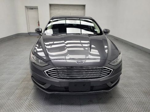 Used 2018 Ford Fusion SE image 14