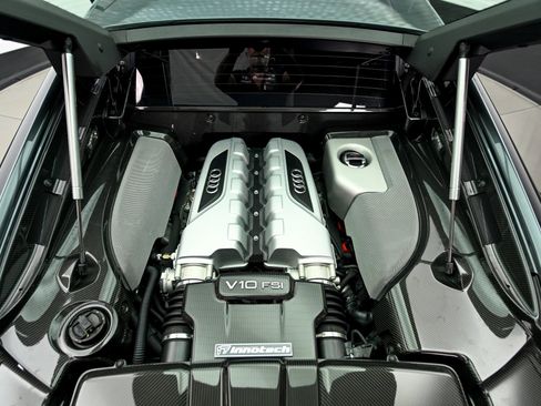 Used 2015 Audi R8 V10 AWD/4WD image 3