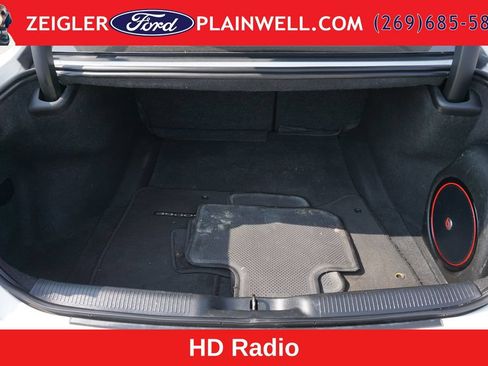 Used 2015 Dodge Charger SXT w/ AWD Plus Group image 7