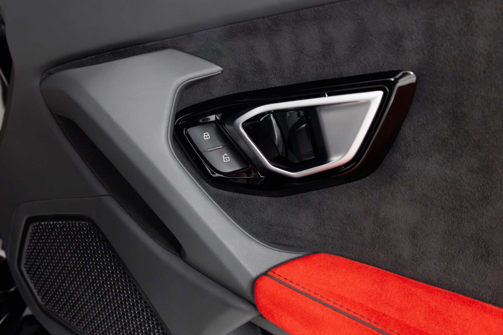 Used 2023 Lamborghini Huracan EVO RWD image 45