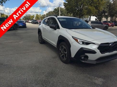 Used 2024 Subaru Crosstrek 2.0i Premium image 6