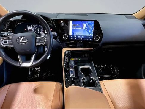 Used 2023 Lexus NX 250 FWD image 18