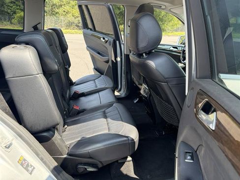 Used 2017 Mercedes-Benz GLS 450 4MATIC w/ Premium Package image 12