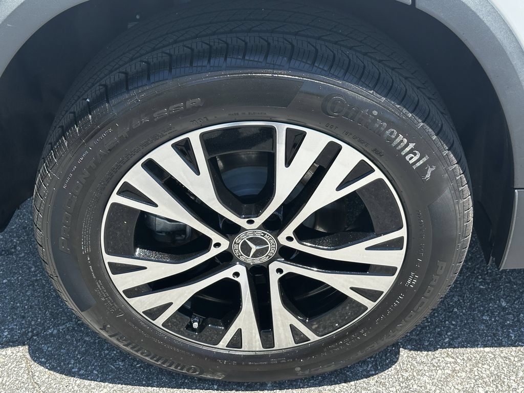 Certified 2025 Mercedes-Benz GLA 250 4MATIC image 20