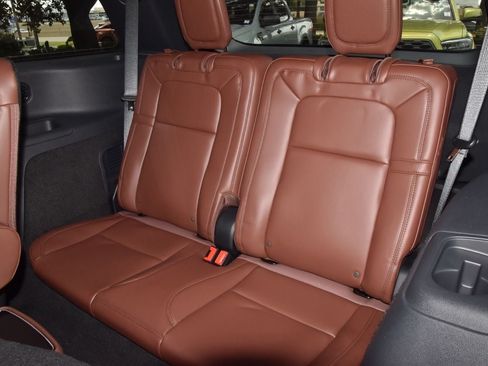 New 2026 Lincoln Aviator Reserve RWD image 15