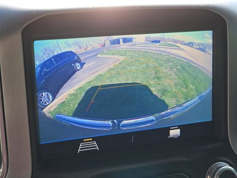 Used 2021 GMC Sierra 1500 Elevation image 13