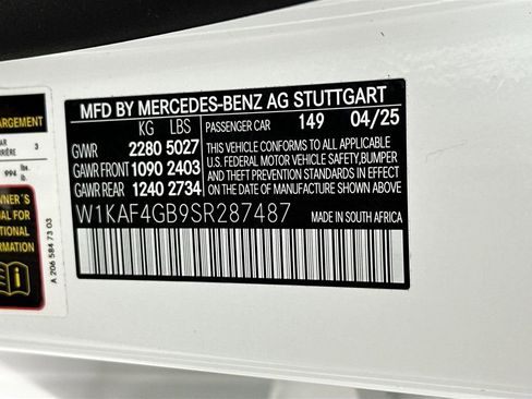 Used 2025 Mercedes-Benz C 300 Sedan image 31