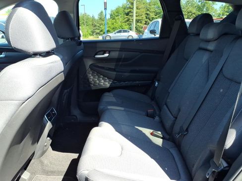 Used 2023 Hyundai Santa Fe SE AWD/4WD image 17