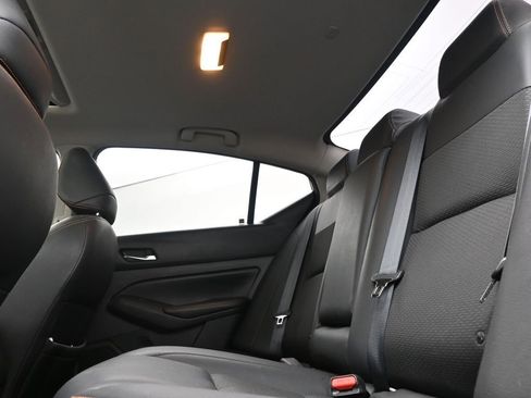 Used 2020 Nissan Altima 2.0 SR image 12