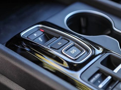 New 2025 Honda Pilot Sport image 11