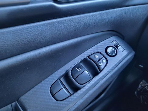 Used 2022 Nissan Altima 2.5 SV FWD image 21