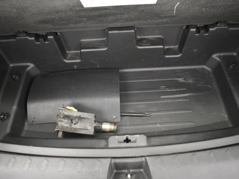 Used 2018 Chevrolet Traverse Premier w/ Redline Edition image 23