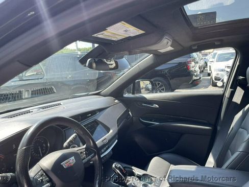 Used 2021 Cadillac XT4 Sport AWD/4WD image 10