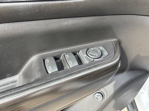 Used 2019 GMC Acadia SLT AWD/4WD image 12