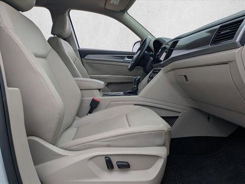 Used 2019 Volkswagen Atlas SEL image 16