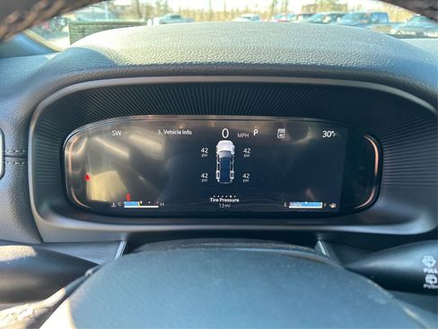 New 2026 Jeep Grand Wagoneer Limited w/ Premium Group II image 21