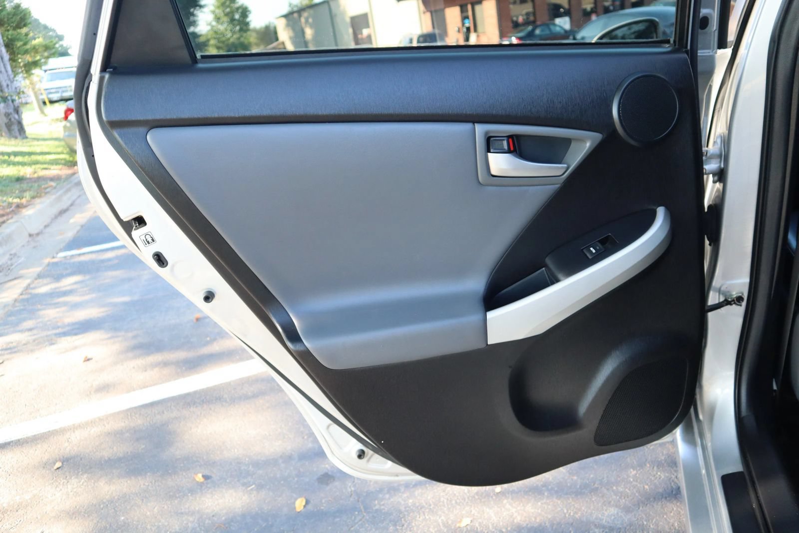 Used 2013 Toyota Prius Four FWD image 10