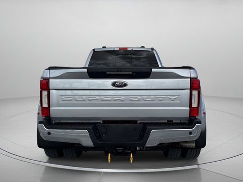 Used 2020 Ford F350 Lariat w/ Lariat Ultimate Package image 4