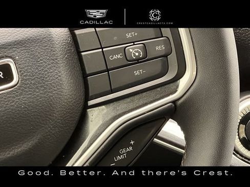 Used 2022 Jeep Wagoneer Series I w/ Premium Group I AWD/4WD image 13